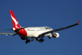 QANTAS AIRBUS A330 200 PER RF 5K5A9945.jpg