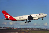 QANTAS AIRBUS A300 SYD RF 783 30.jpg