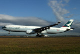 CATHAY PACIFIC AIRBUS A330 300 BNE RF IMG_9154.jpg