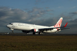VIRGIN AUSTRALIA BOEING 737 800 BNE RF IMG_9110.jpg