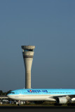 KOREAN AIR AIRBUS A330 300 BNE RF 5K5A0645.jpg