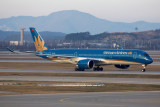 VIETNAM AIRLINES AIRBUS A350 900 ICN RF 5K5A1808.jpg