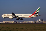 EMIRATES BOEING 777 300ER LIS RF 5K5A8625.jpg