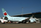 AIR CANADA BOEING 787 8 BNE RF IMG_1302.jpg