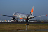 JETSTAR AIRBUS A320 BNE RF 5K5A2660.jpg