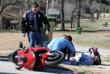 News photo of Tpr. Fox after 10-100 w medical personnel & suspect