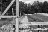 58_Dachau_the_fence.jpg