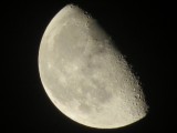 moon_small.jpg