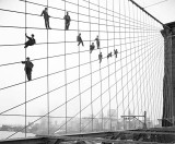 1914 - Painters on the Brooklyn Bridge