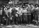 1913 - Child labor at a cotton mill