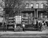 1921 - Truck filled with Whistle, The beverage wrapped in bottles
