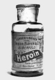 1898-1912 - Bayer markets heroin for children