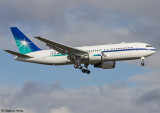 Boeing 767-2AX(ER)