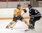 Queen's vs UOIT M-Hockey 01-07-17