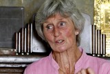 Mrs Fiona Vernon