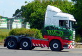 H6916 - PJ14 RJX - Jordan Sophie @ Rugby Truckstop