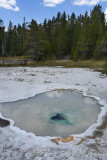 pStryker-yellowstone-pools_0128.jpg