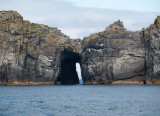 698 Arch through Dun