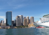 Cruise ship in Sydney Cove