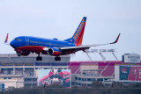 2015 - Southwest Airlines B737-7H4(WL) N915WN rare landing on runway 28 airline aviation stock photo #9340
