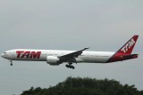 TAM 777-300ER skimmed tree top, moments from landing in JFK