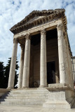  Temple of Augustus, Pula