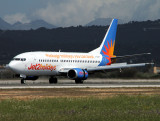 B737-300  G-GDFD  