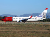 B737-800  LN-NGI  