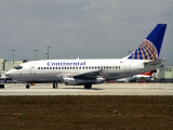 B737-100  N403PE 