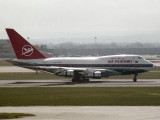 B747-SP  7Q-YKL  LHR 4-85  