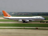 B747-200  ZS-SAO  