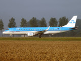 Emb 190  PH-EZB 