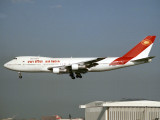 B747-200 VT-ENQ