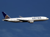 B777-200 N778UA 