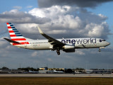 B737-800 N837NN 