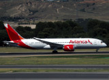 B787-800 N784AV 