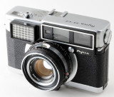 01 Fujica 35-EE Camera.jpg