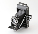 01 Ensign Selfix 420 Folding 120 Roll Film Camera.jpg