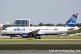 Airbus A320  (N632JB) Clear Blue Sky