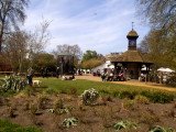 Elfin Oak and water fountain in Kensington Gardens