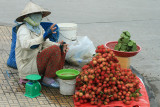 Fruit seller - Chom chom 