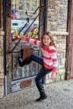 WANNA OPEN THIS DOOR!