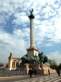 <a href=http://visitbudapest.travel/guide/budapest-attractions/heroes-square/>Heroes Square</a> Budapest