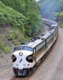 Deadhead OCS 955 gets back on the move after a meet at Cumberland Falls