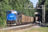 CR 8098 working as the DPU on train 792 starts down the East slope of Waddy hill on a hot Friday evening