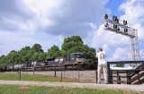 Mr. Pleasant & a All EMD NS 175 at Cumberland Chair