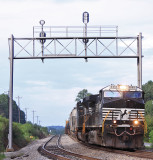112 slows to a stop at Blair to make a pick-up from the Waldens Ridge RR 