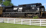NS 1031 on train W76 