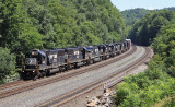 Eastbound with helpers ahead at Cassandra 