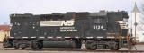 NS 5134, power for local T19 in the House Track at Lawrenceburg 